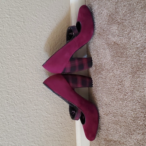 Babycham Burgundy Plaid Heels - Picture 7 of 9